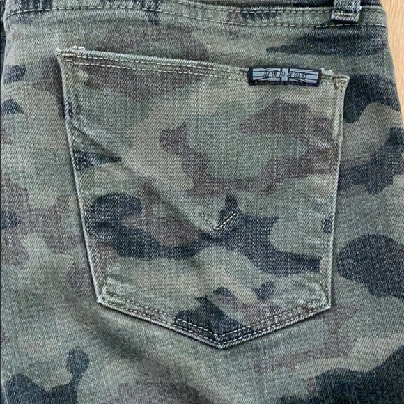 Jeans - Picture 3 of 5